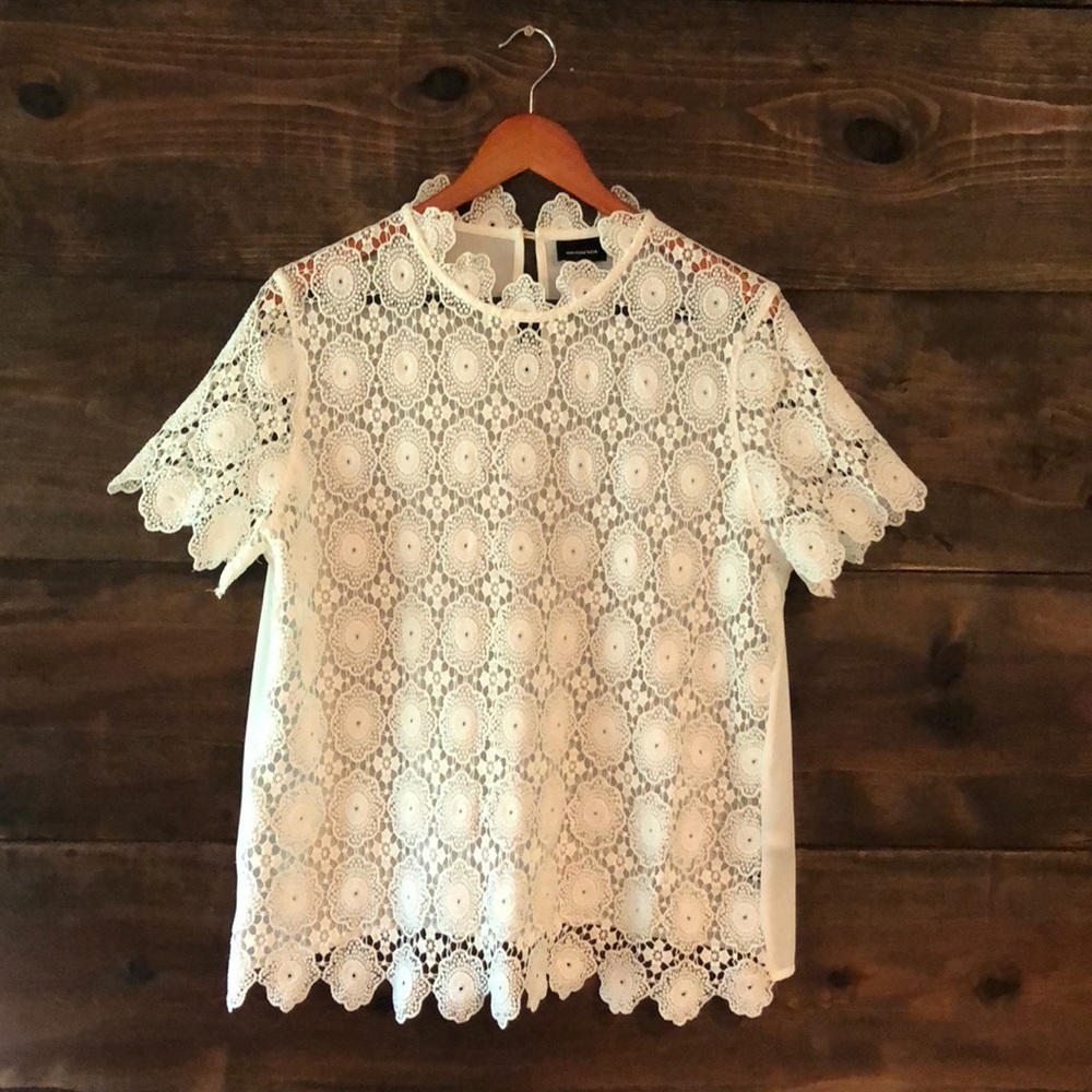 Lace collar top